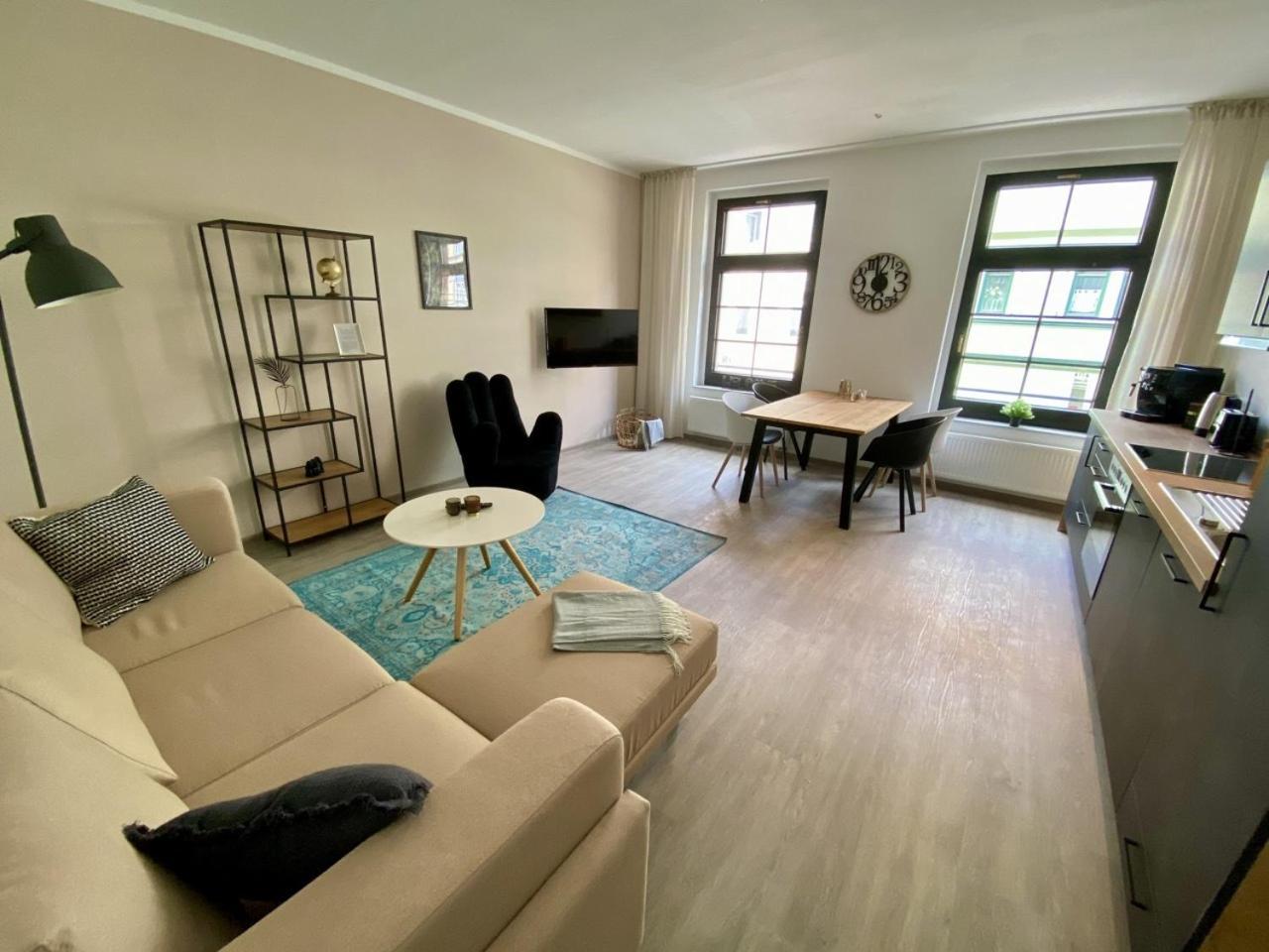 Discovair - Eisenach Karl14 - Vollausgestattete Apartments Mit Netflix In Der Fussgaengerzone Room photo