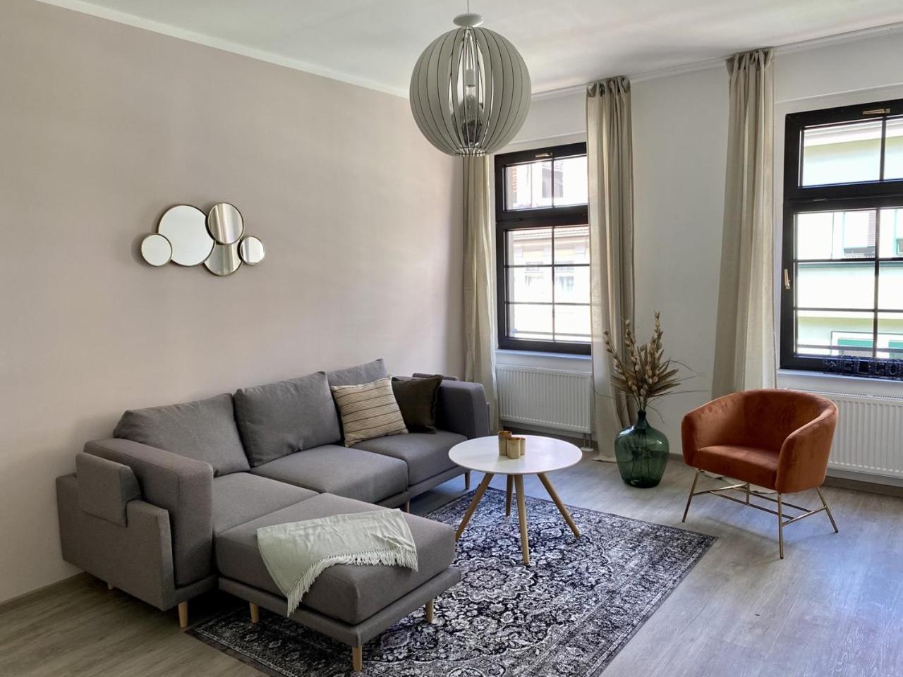 Discovair - Eisenach Karl14 - Vollausgestattete Apartments Mit Netflix In Der Fussgaengerzone Room photo