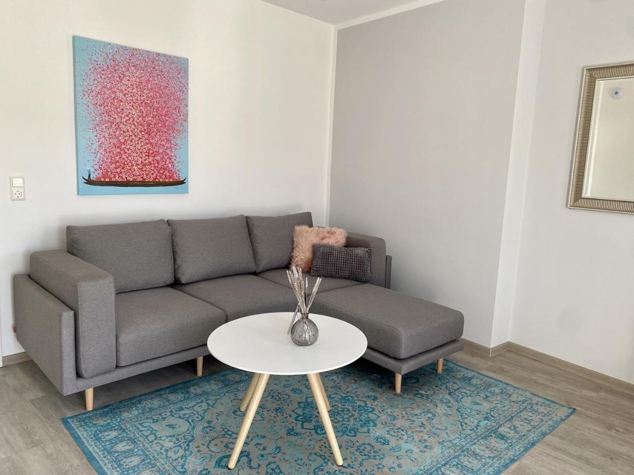 Discovair - Eisenach Karl14 - Vollausgestattete Apartments Mit Netflix In Der Fussgaengerzone Room photo