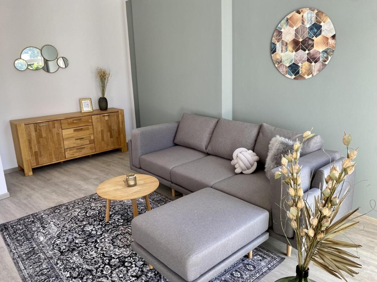 Discovair - Eisenach Karl14 - Vollausgestattete Apartments Mit Netflix In Der Fussgaengerzone Room photo