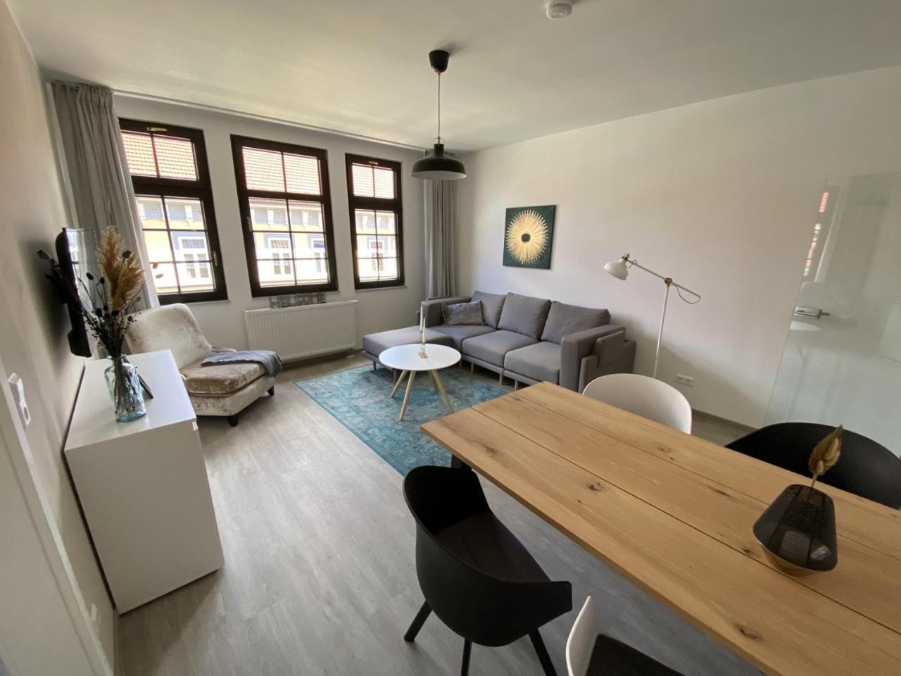 Discovair - Eisenach Karl14 - Vollausgestattete Apartments Mit Netflix In Der Fussgaengerzone Room photo