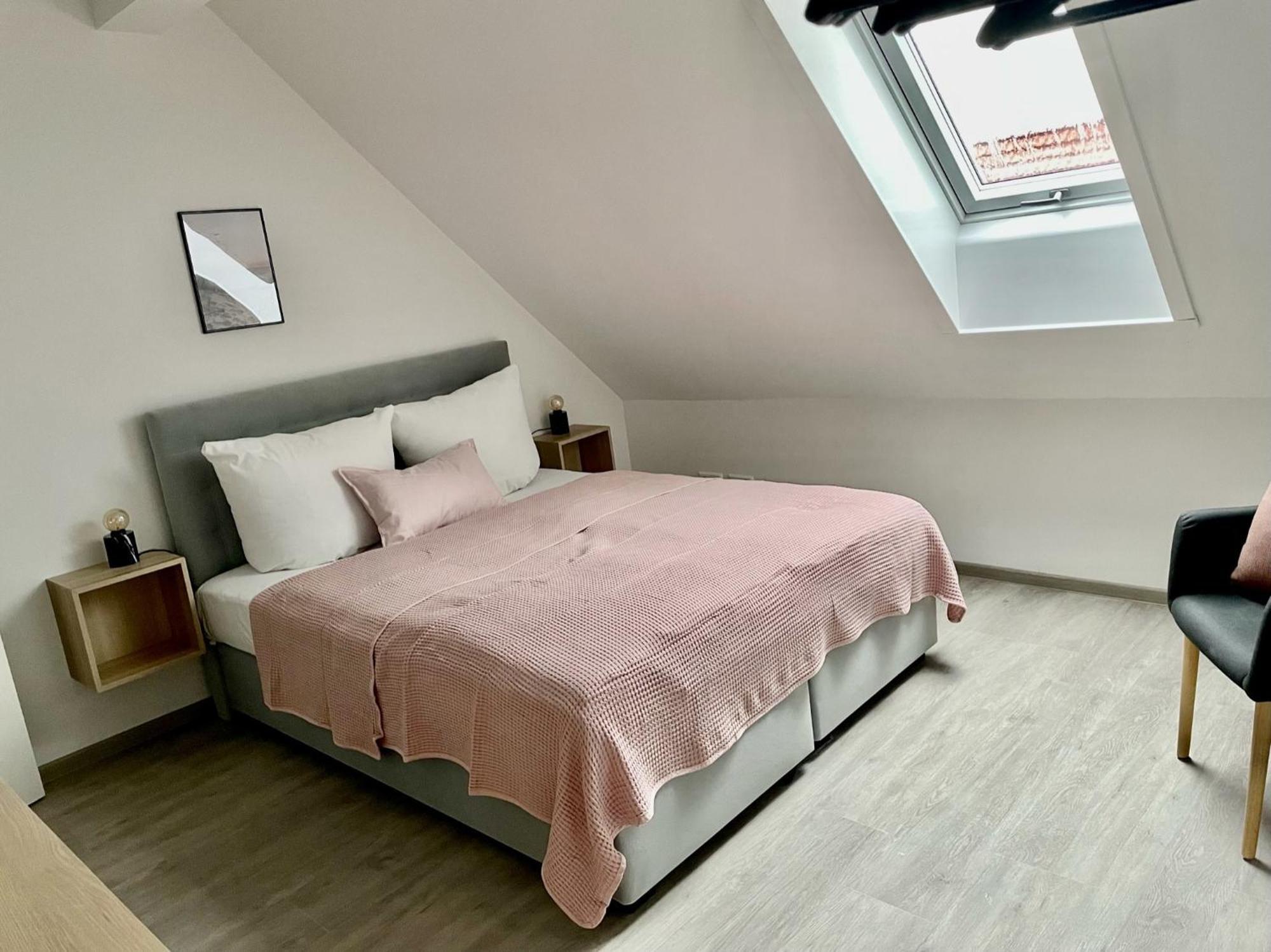 Discovair - Eisenach Karl14 - Vollausgestattete Apartments Mit Netflix In Der Fussgaengerzone Room photo