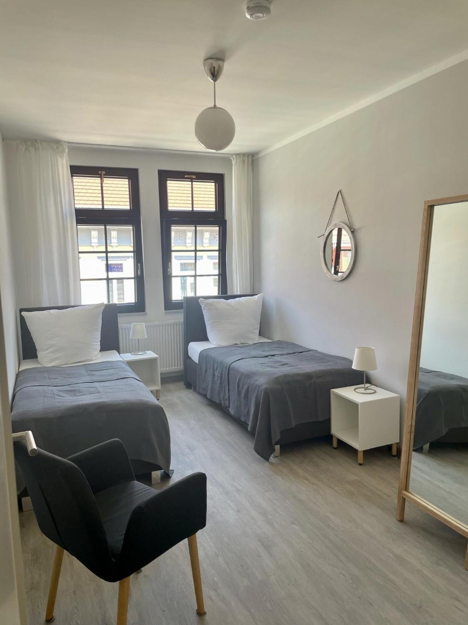 Discovair - Eisenach Karl14 - Vollausgestattete Apartments Mit Netflix In Der Fussgaengerzone Room photo